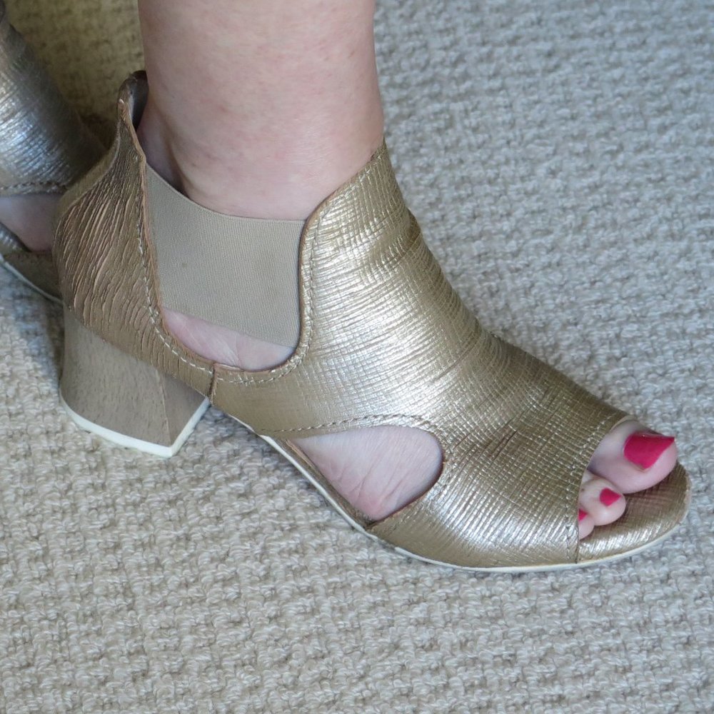 INGLEDEWS-METALLIC GOLD PEEP TOE SANDALS